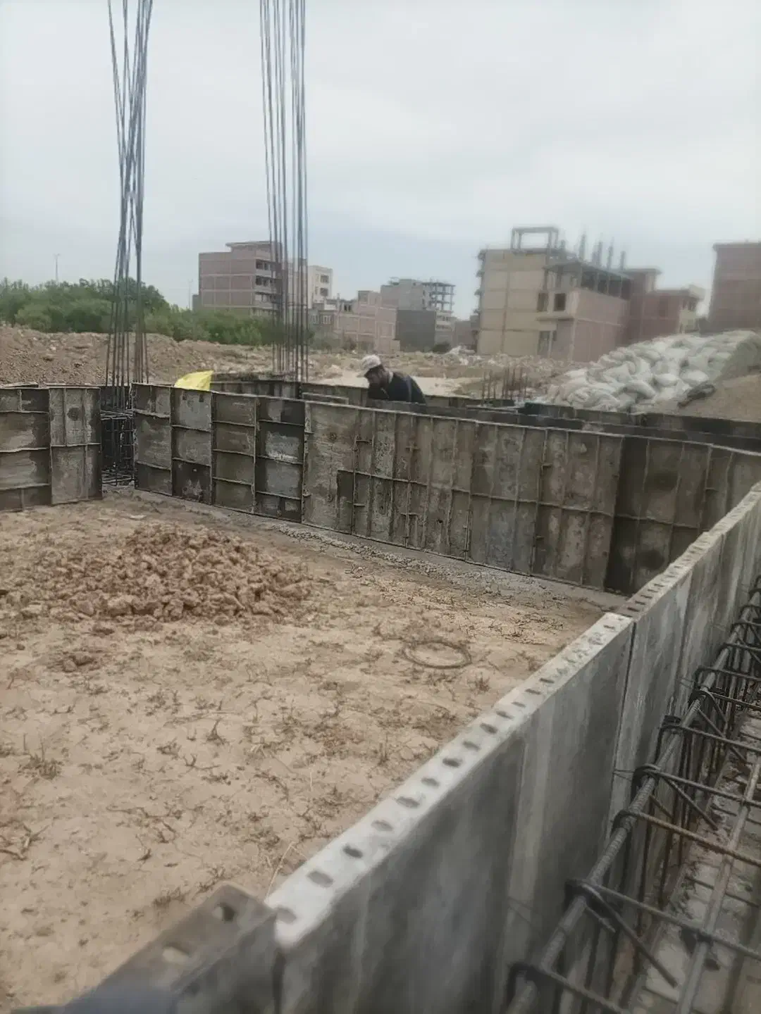 سازه های بتنی و آرماتور بندی با اکیپ مجرب|استخدام معماری، عمران و ساختمانی|میاندوآب, |دیوار