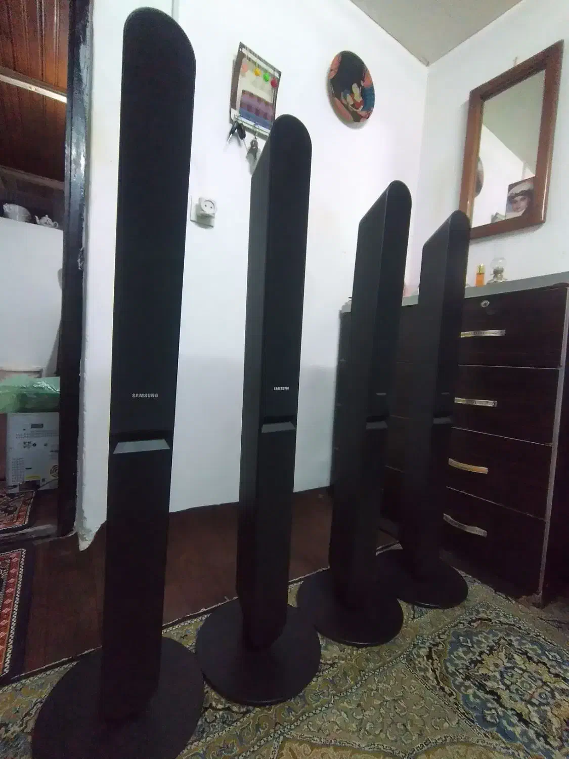 باند خانگی تلویزیون|سیستم صوتی خانگی|پره‌سر, |دیوار