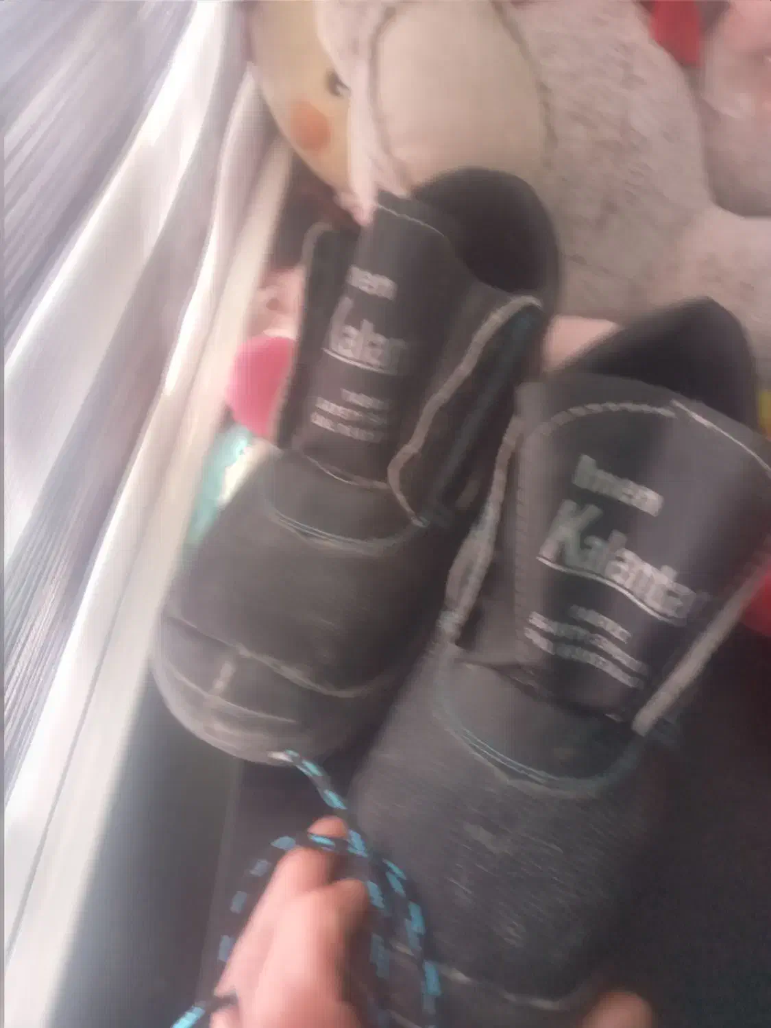 کفش کار|کیف، کفش، کمربند|پردیس, فاز ۲|دیوار