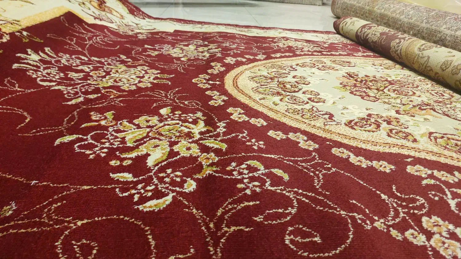 فرش کاشان گلیم|فرش|مهاباد (آذربایجان غربی), |دیوار