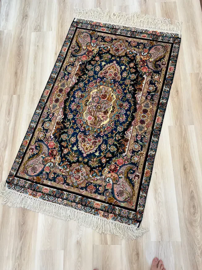 فرش دستباف زرنیم سالاری ۶۰ رج|فرش|خوی, |دیوار