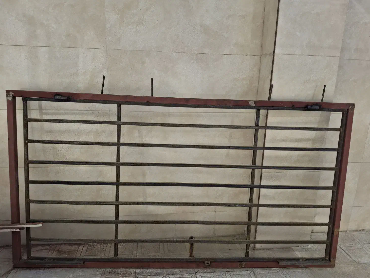 محافظ آهنی در|مصالح و تجهیزات ساختمان|گالیکش, |دیوار