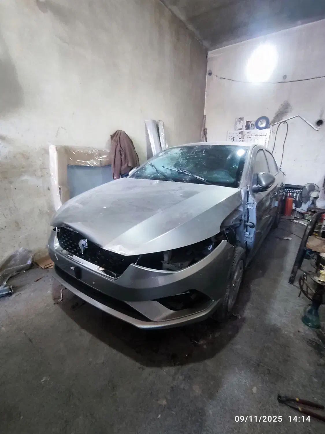 مدل 1404وی1 پلاس 6دنده دستی|خودرو سواری و وانت|اردبیل, |دیوار