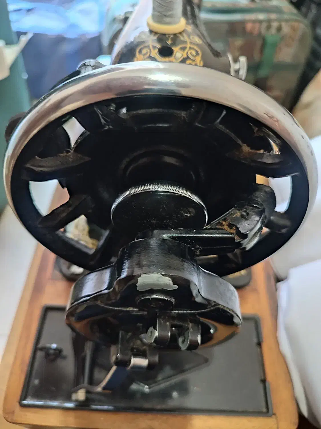 چرخ خیاطی سینجر اصل|چرخ خیاطی و ریسندگی|رشت, انصاری|دیوار