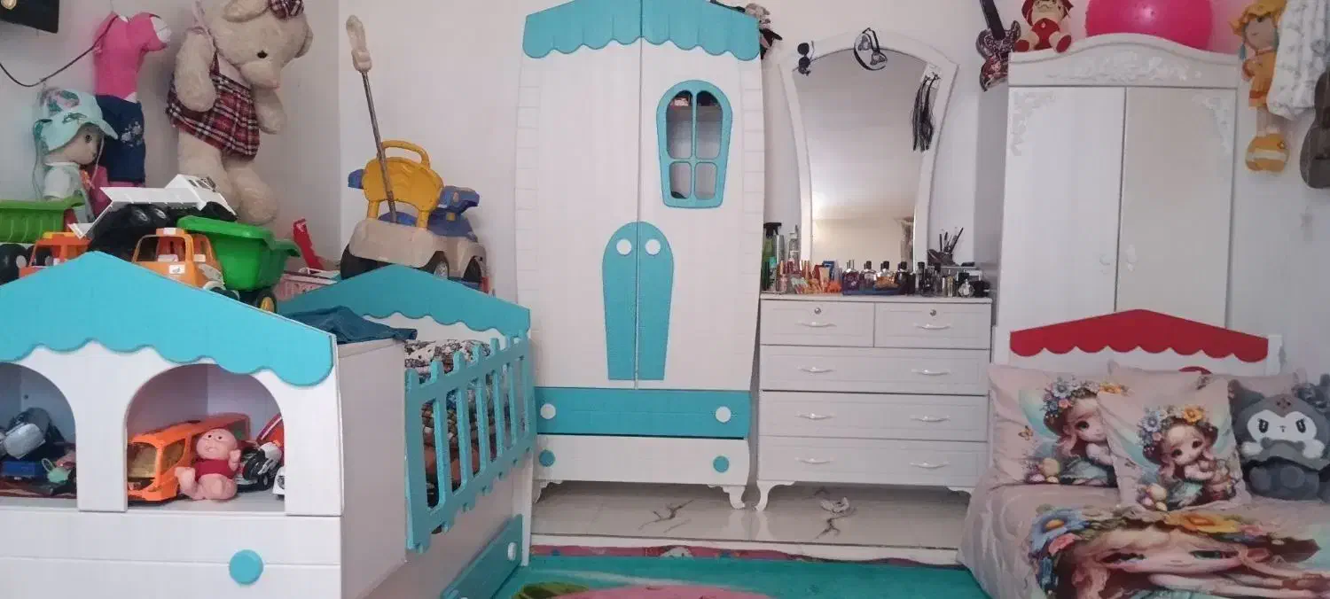 تخت و کمد و میز آرایش|تخت و سرویس خواب|آران و بیدگل, |دیوار