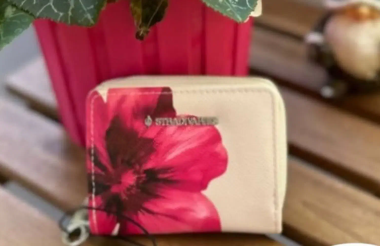 کیف پول گلدار استرادیواریوس|کیف، کفش، کمربند|تهران, قصر فیروزه ۱|دیوار