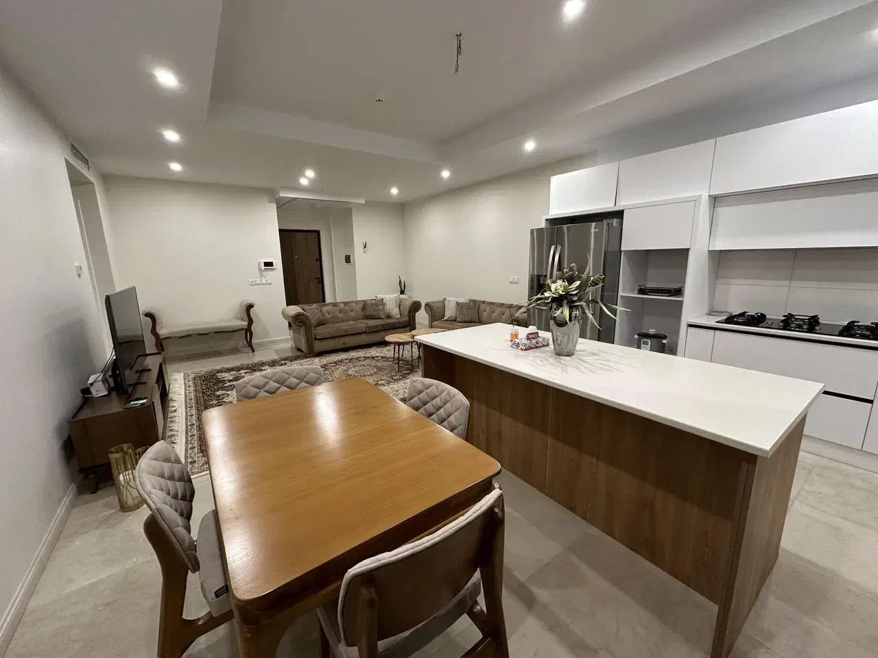 ۹۳متر نوساز کم واحد حوالی مجتمع تجاری اوپال|فروش آپارتمان|تهران, آسمان|دیوار