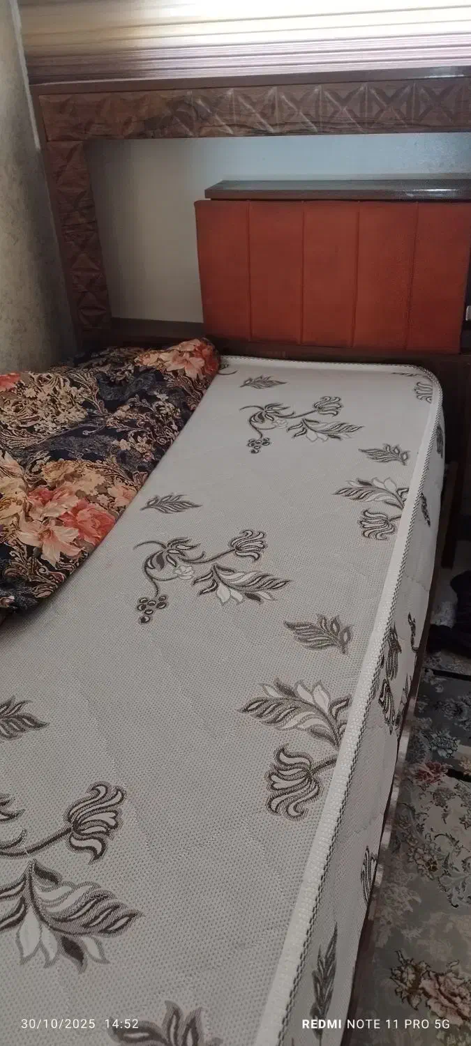 تخت تک نفره چوبی با تشک|تخت و سرویس خواب|سهند, |دیوار