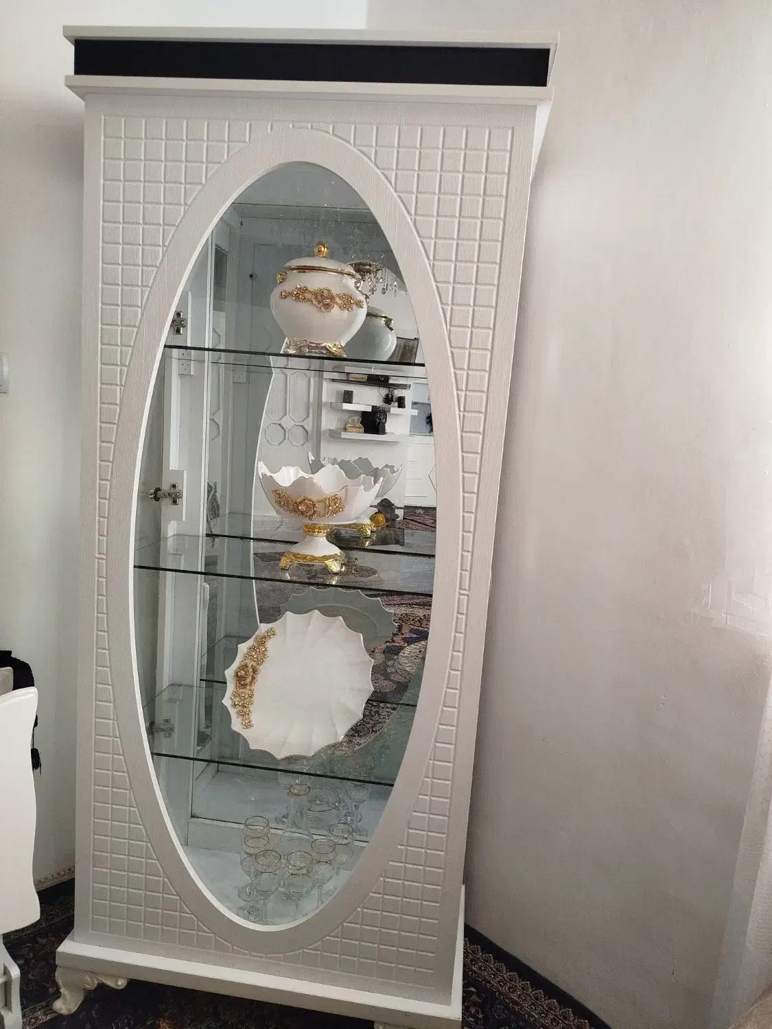 بوفه سفید|بوفه، ویترین، کنسول|سبزوار, امام خمینی (ناوی)|دیوار