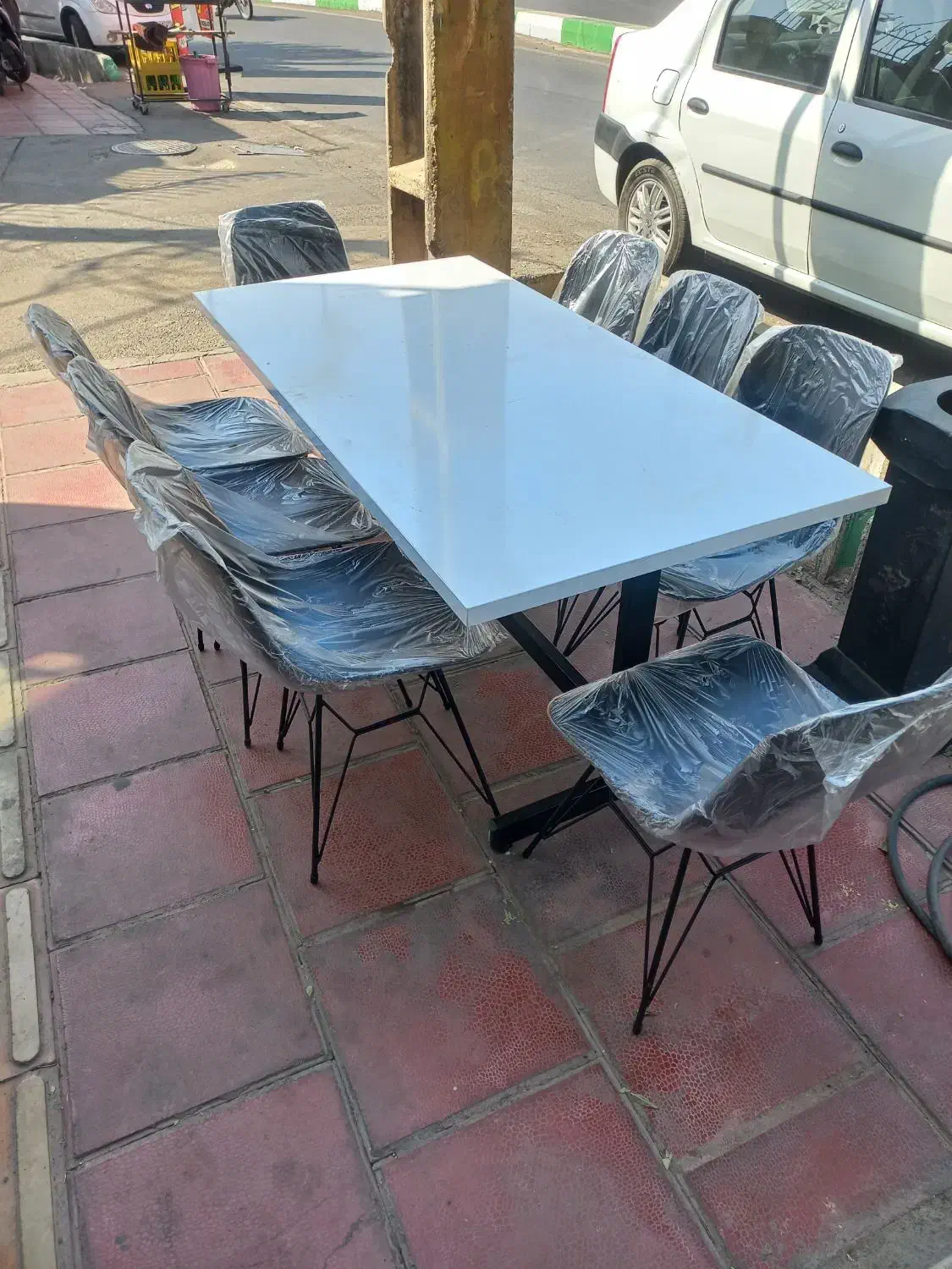 ست میز و صندلی مدرن فلزی علوی|کافی‌شاپ و رستوران|ری, صالح‌آباد شرقی|دیوار