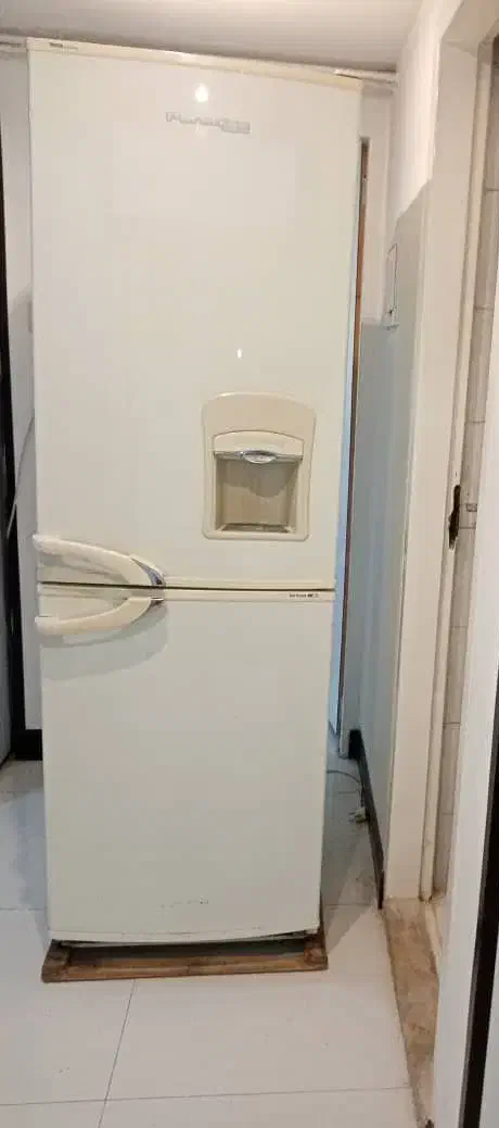 یخچال و فریزر بدون برفک|یخچال و فریزر|شیراز, نصر|دیوار