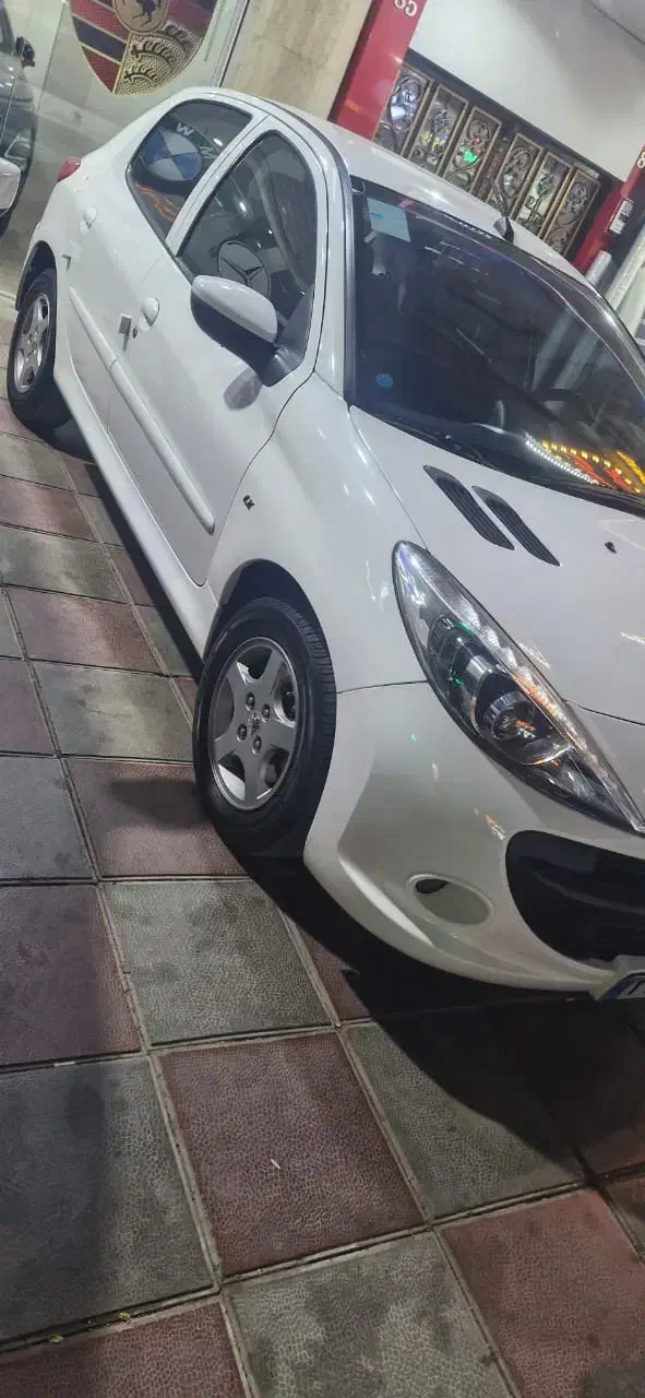 ۲۰۷ مدل ۹۷ فول بدون رنگ و لیسه ضربه و صافکاری|خودرو سواری و وانت|تهران, شهرک غرب|دیوار