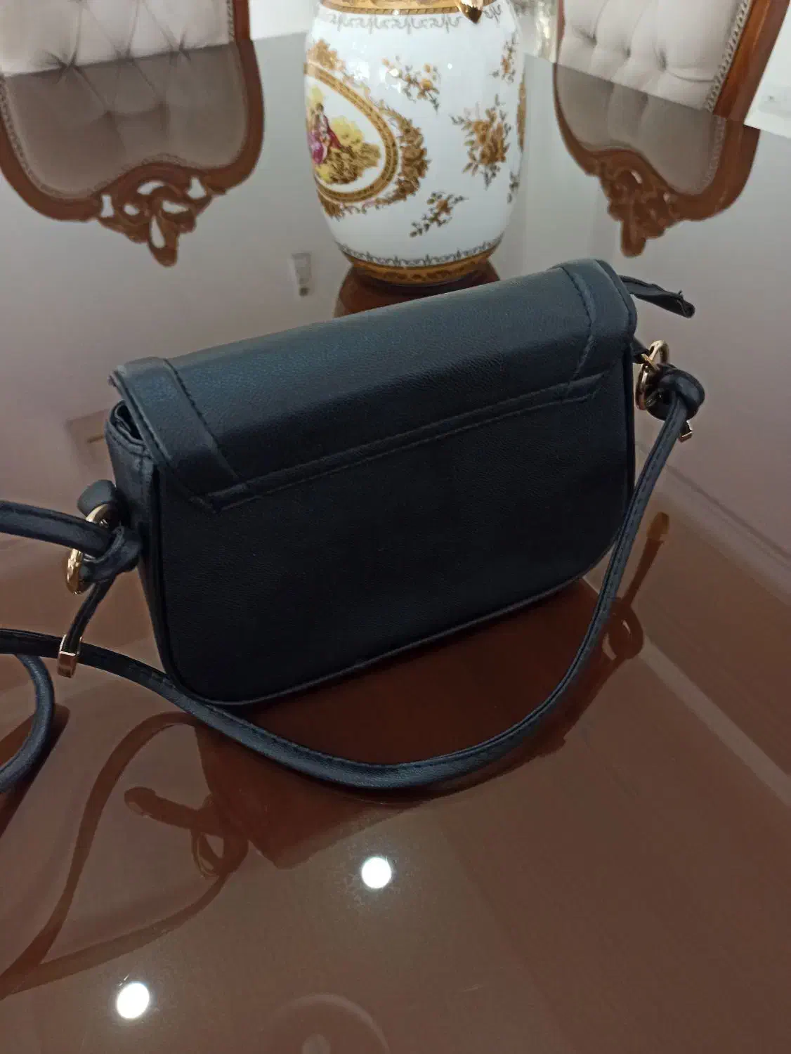 کیف|کیف، کفش، کمربند|ارومیه, |دیوار