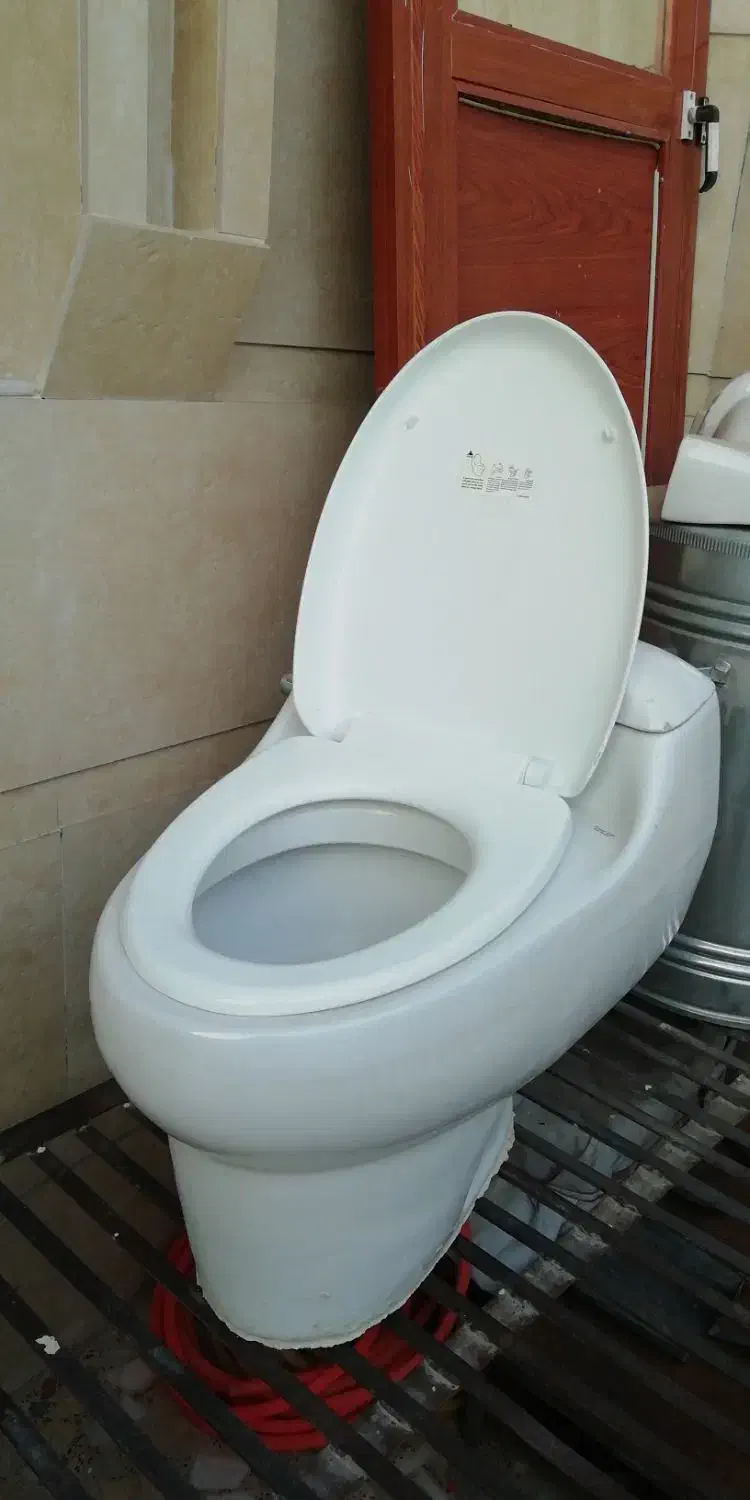 توالت فرنگی سرامیکی|لوازم سرویس بهداشتی|اندیمشک, |دیوار