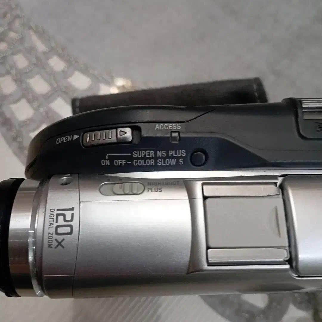 دوربین هندی کم سونی|دوربین عکاسی و فیلم‌برداری|تهران, نیروی هوایی (پیروزی)|دیوار