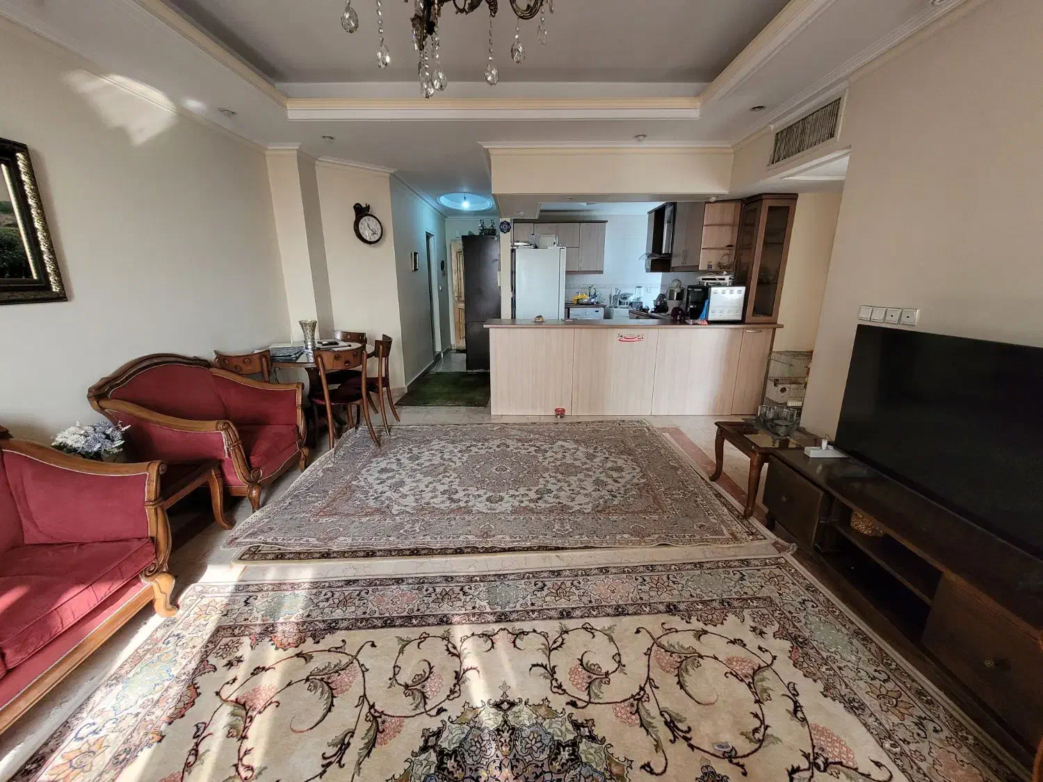 ۷۸ متر دوخواب فول،سالن پرده خور