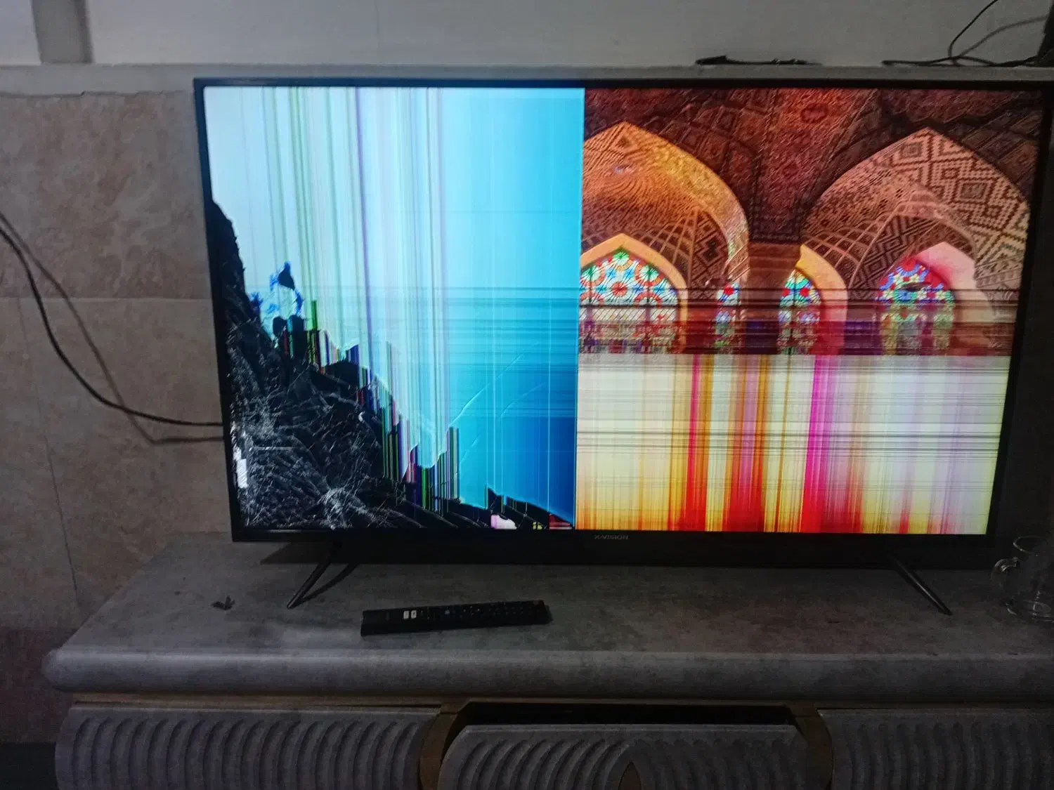 تلویزیون ۵۰ اینچ ایکس ویژن|تلویزیون و پروژکتور|قم, علی آباد|دیوار