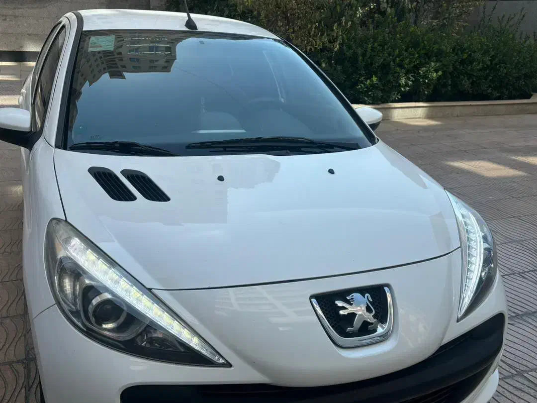 ۲۰۷ سفید ۱۴۰۰|خودرو سواری و وانت|اراک, |دیوار