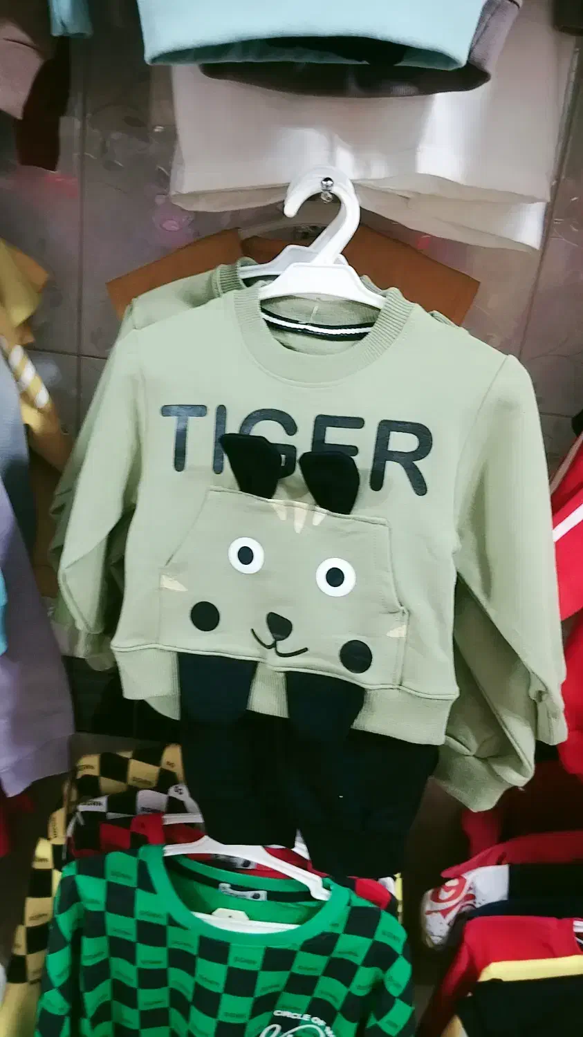 لباس بچگانه|کفش و لباس بچه|ملکان, |دیوار