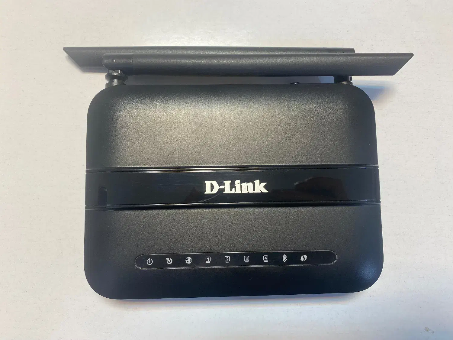 دستگاه مودم D-link|مودم و تجهیزات شبکه|رشت, ساغری سازان|دیوار