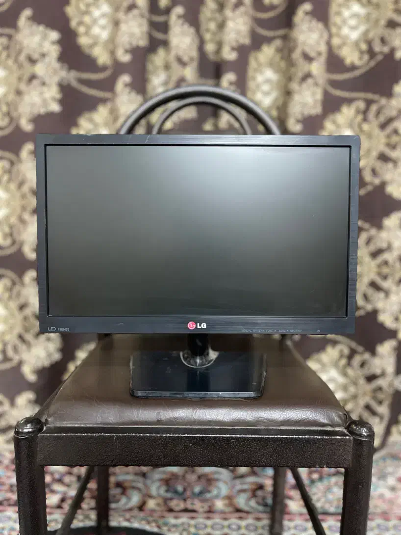مانیتور 19 اینچ ال‌جی|قطعات و لوازم جانبی رایانه|زاهدان, |دیوار