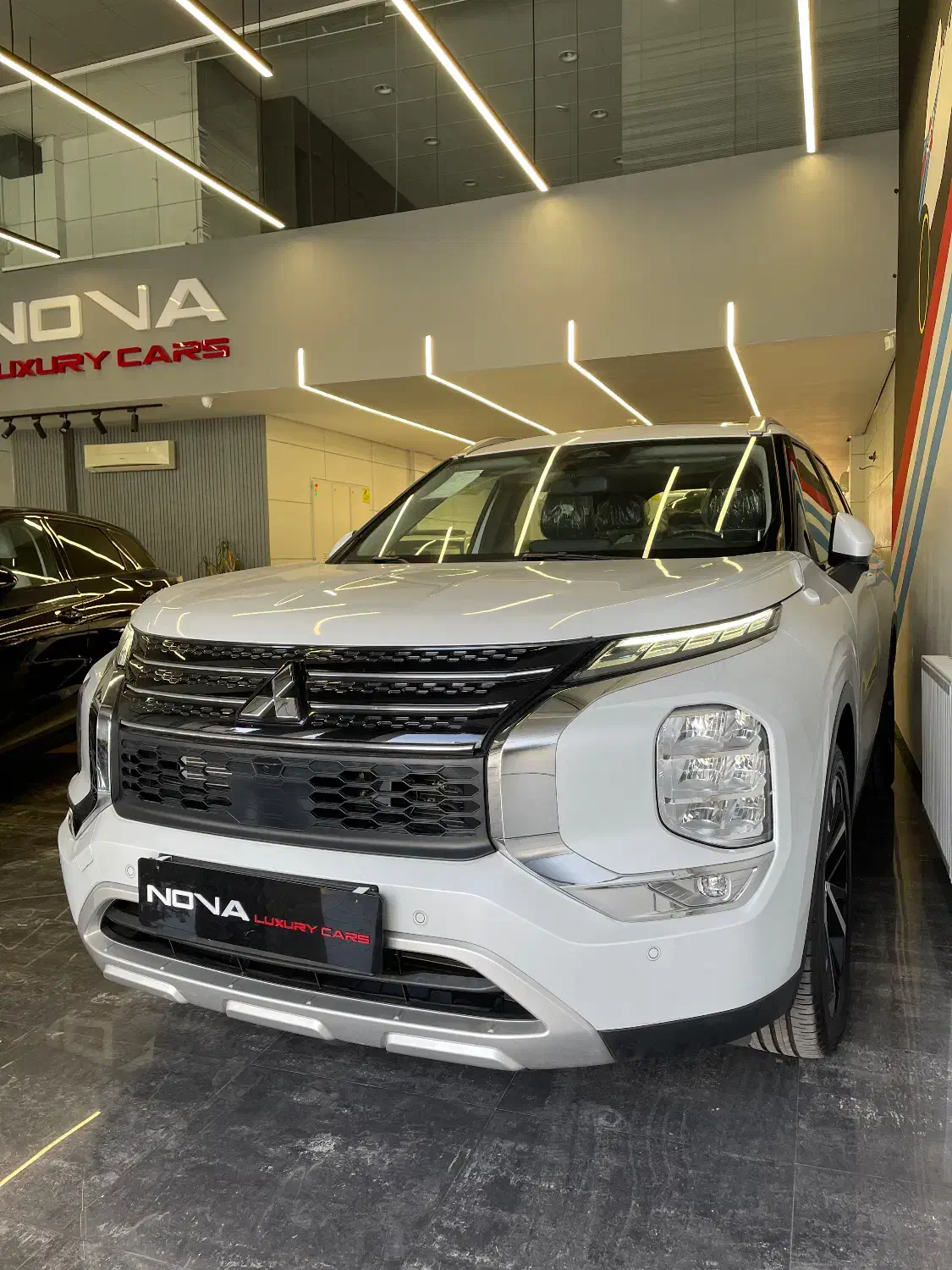 اوتلندر ۲۰۲۳ m line جفت دفرنسیال|خودرو سواری و وانت|شیراز, قدوسی شرقی|دیوار