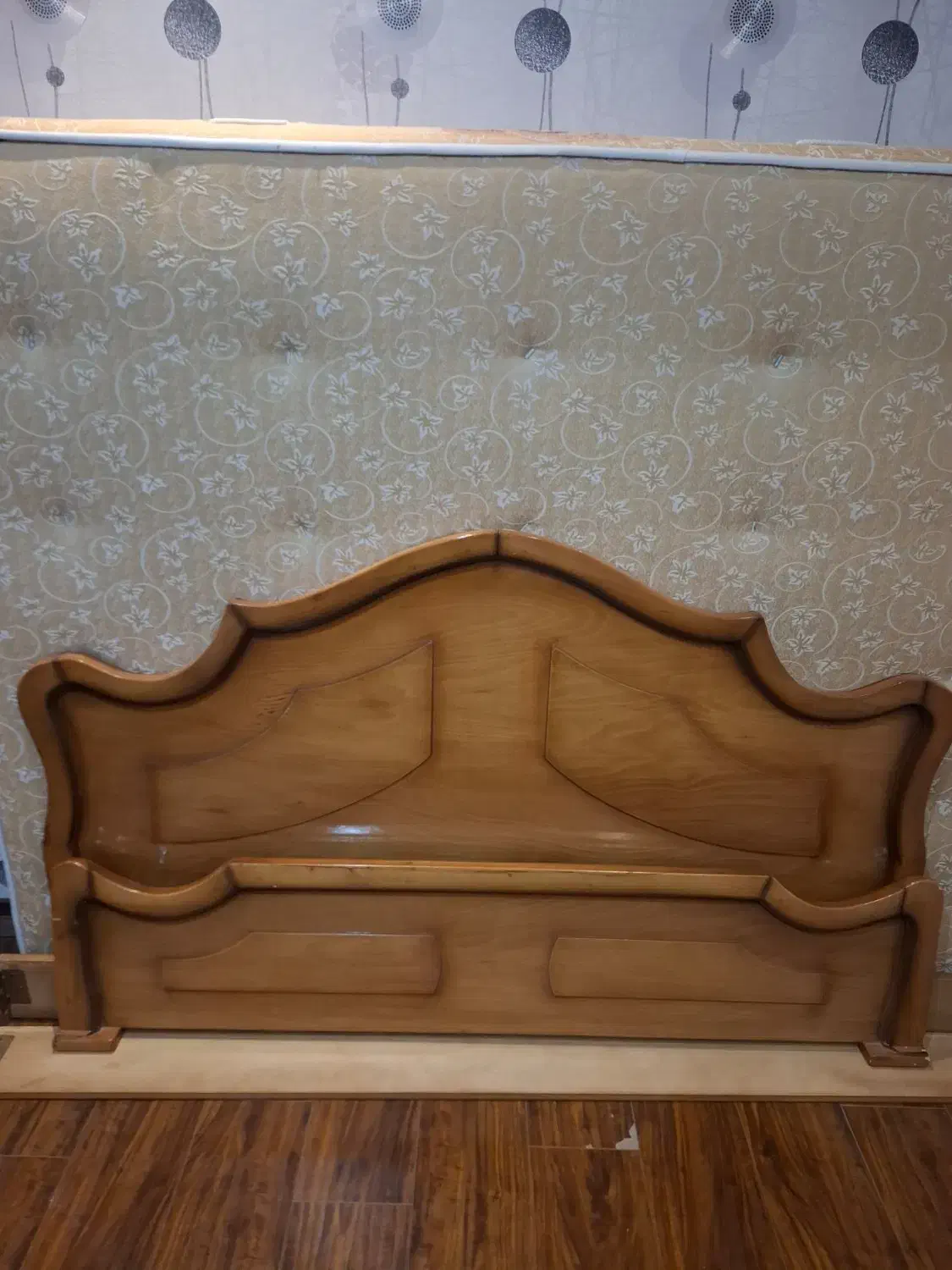 تخت خوشخواب دو نفره|تخت و سرویس خواب|بروجرد, |دیوار