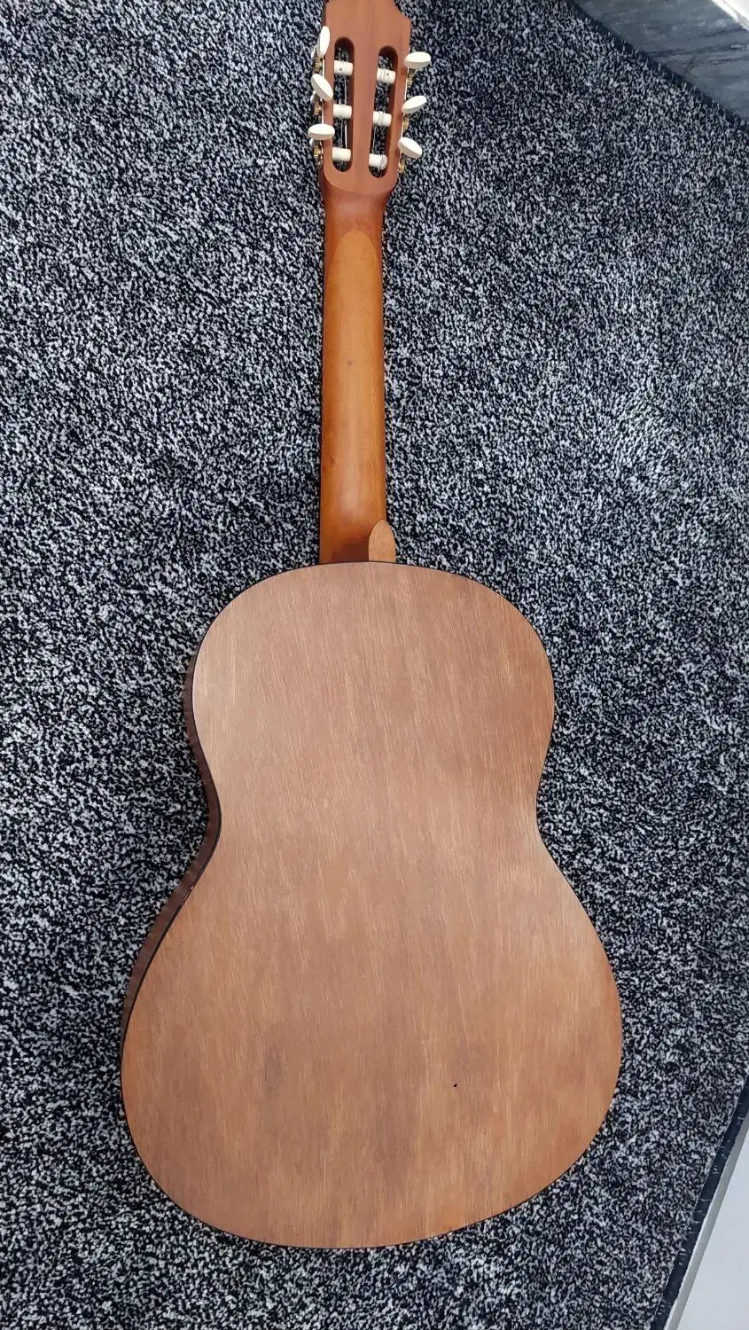 گیتار C40 اصلی اندونزی|گیتار، بیس، امپلیفایر|شوشتر, |دیوار