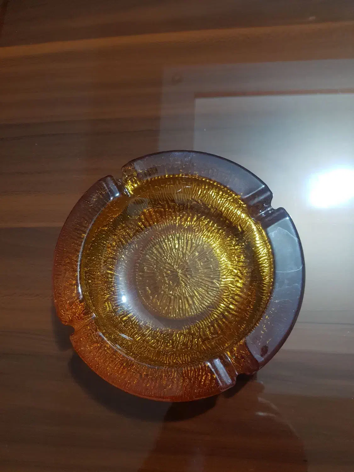 زیر سیگاری کریستال قهوه ای|صنایع دستی و سایر لوازم تزئینی|شاهینشهر, حاجی آباد|دیوار