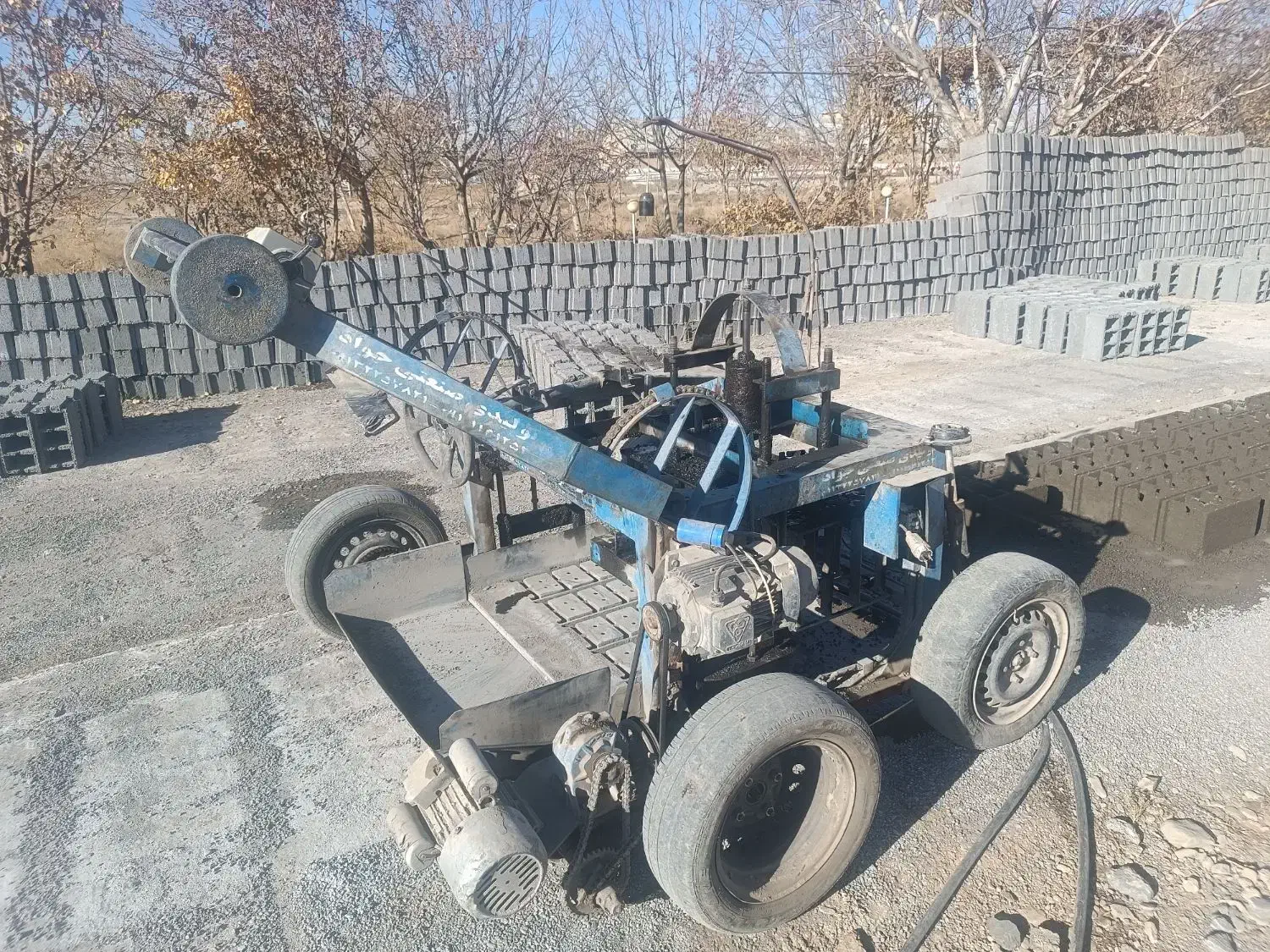 فروش دستگاه بلوکه زنی و میکسر|ماشینآلات صنعتی|نیشابور, گنبد سبز|دیوار