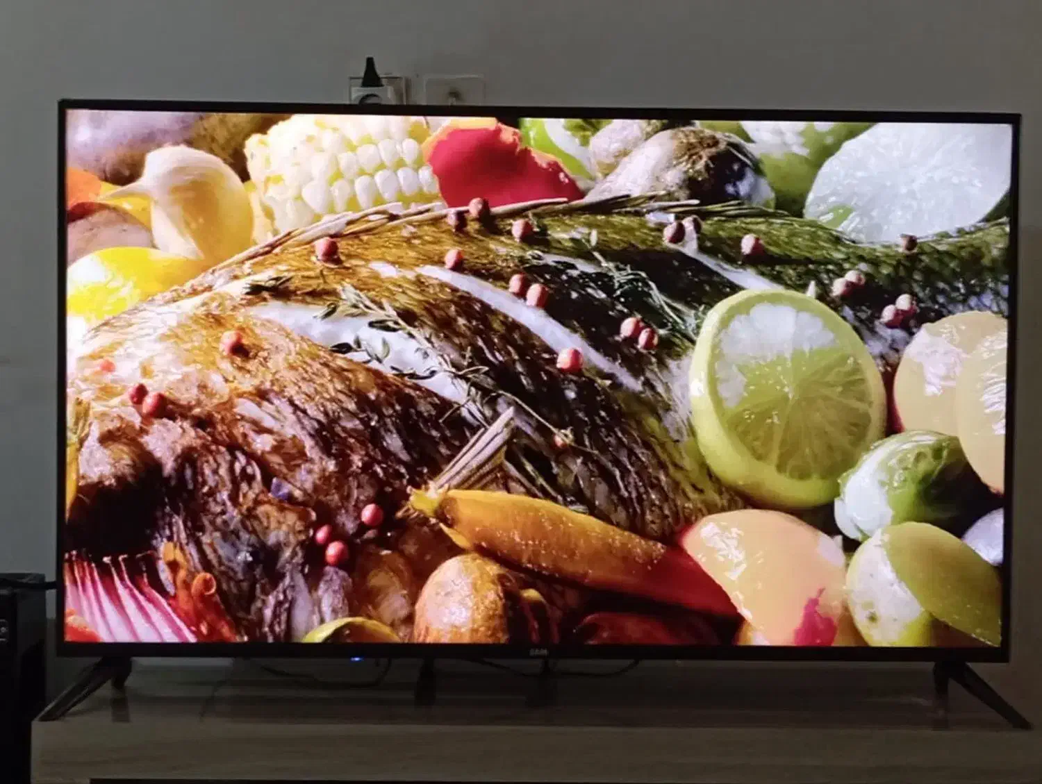 50 اینچ اسمارت 4K|تلویزیون و پروژکتور|آمل, |دیوار