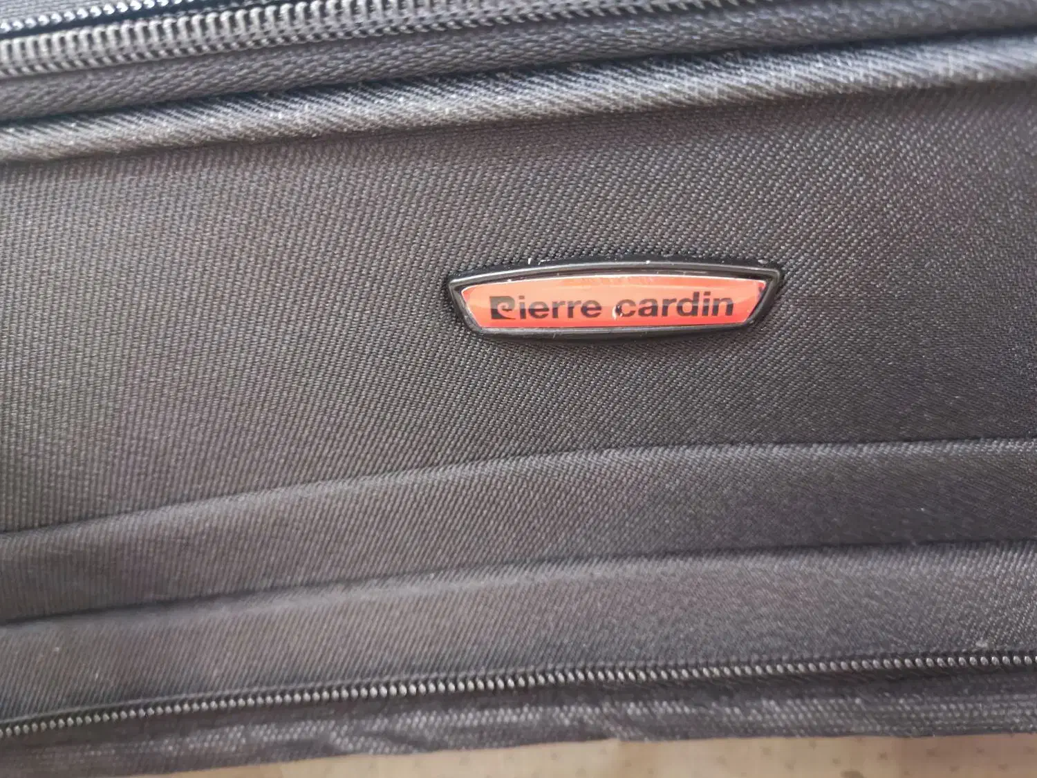 چمدان خلبانی مارک پیرکاردین|کیف، کفش، کمربند|یزد, |دیوار