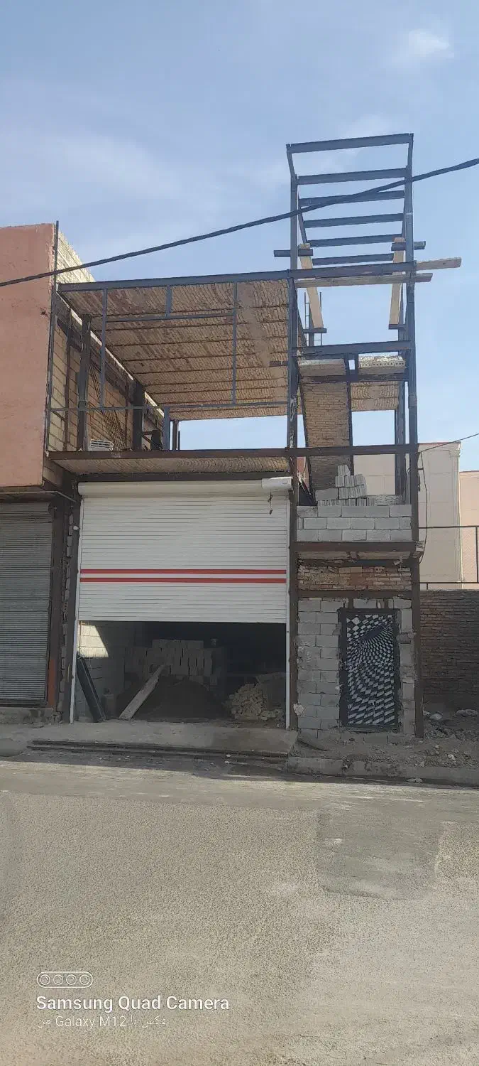 خدمات جوشکاری اسکلت ساختمانی،خرپا،شیروانی کوبی|خدمات پیشه و مهارت|تبریز, |دیوار