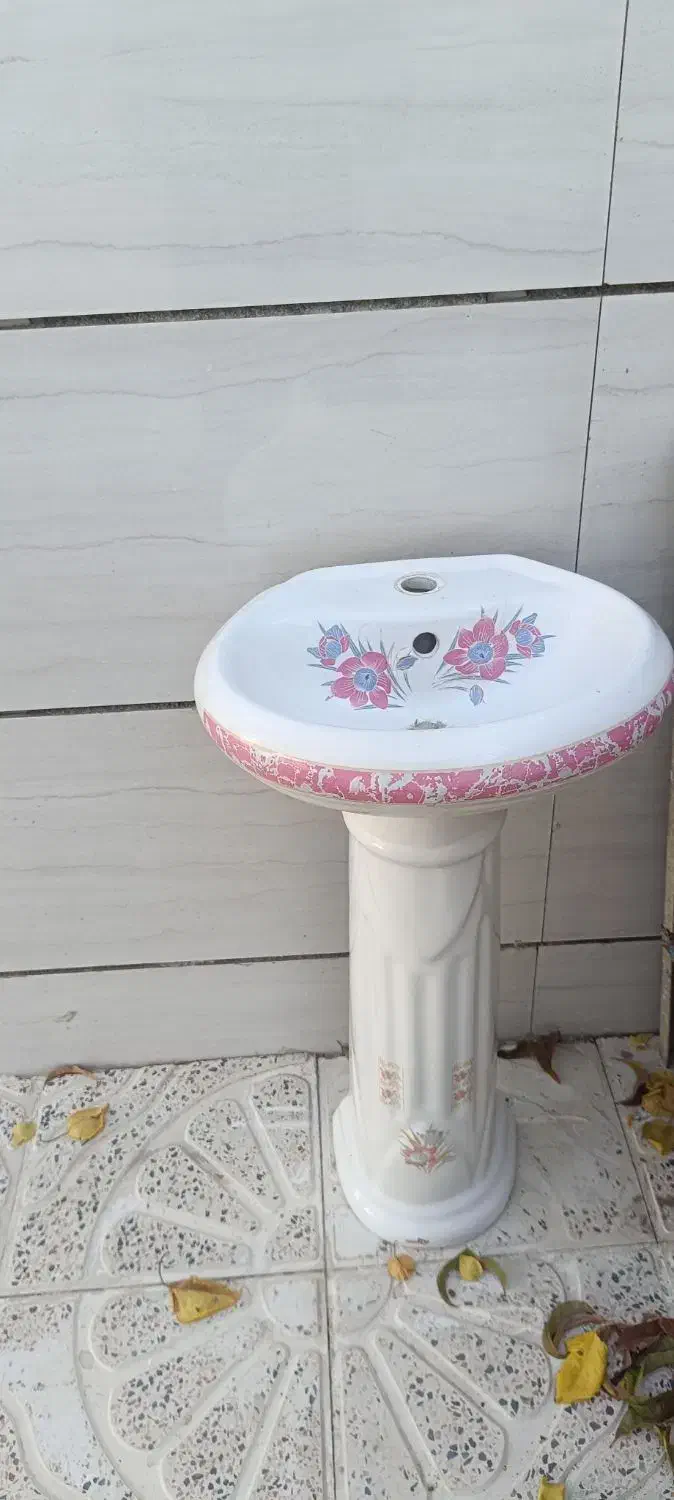 روشویی|لوازم سرویس بهداشتی|قروه, |دیوار