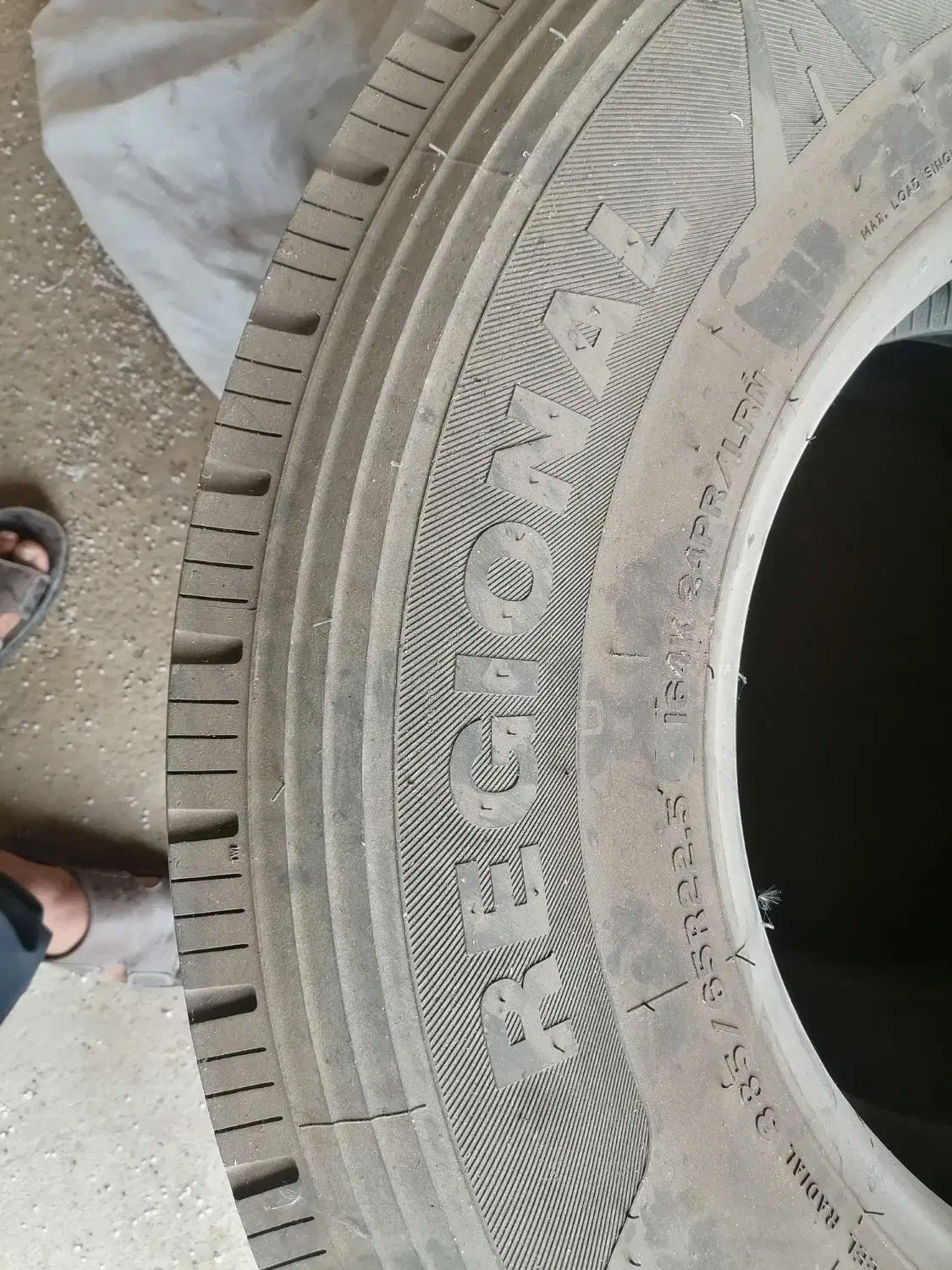 لاستیک زیر صفری|خودرو سنگین|شوشتر, |دیوار