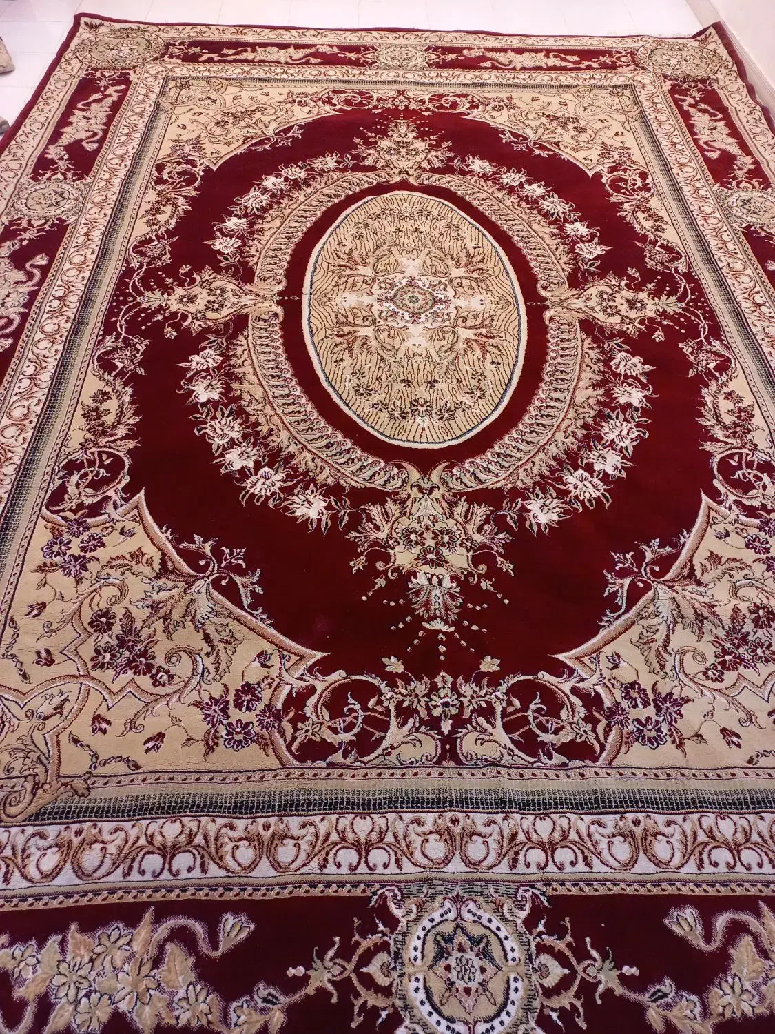 فرش کارکرده در حد نو|فرش|تویسرکان, |دیوار