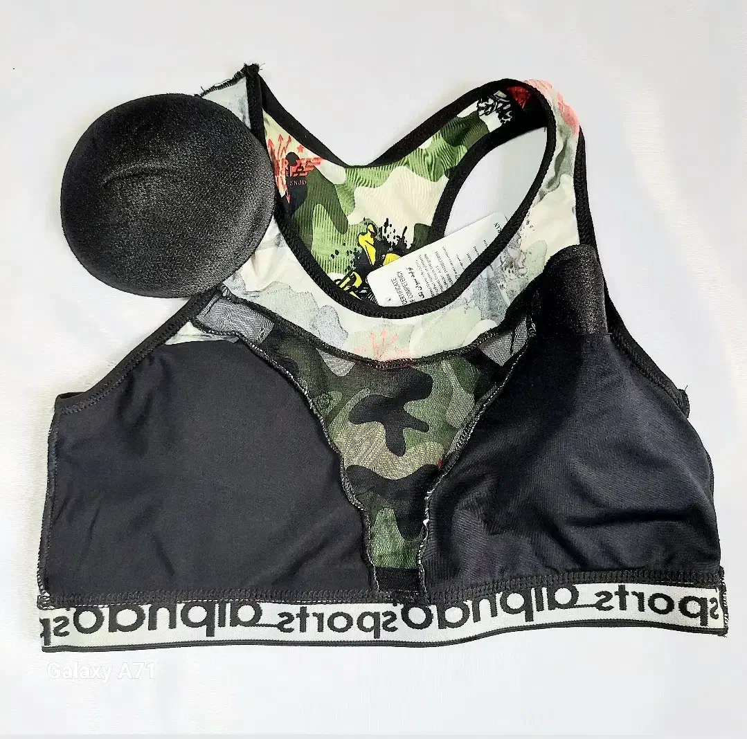 نیمتنه دانتل اسپرت|لباس|رشت, پل تالشان|دیوار