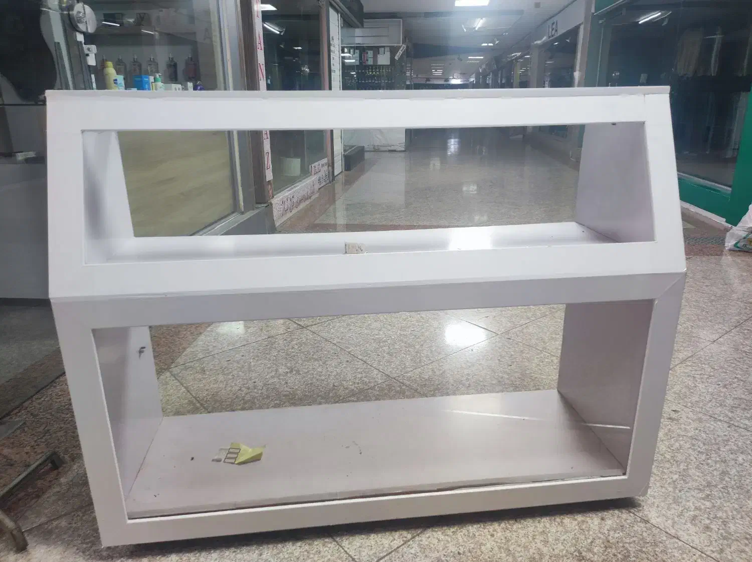 دکور ام دی اف و ویترین|فروشگاه و مغازه|مریوان, |دیوار