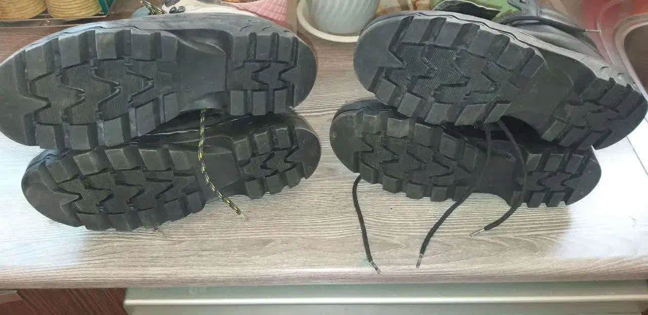 کفش کوهنوردی|کیف، کفش، کمربند|کرج, باغستان|دیوار