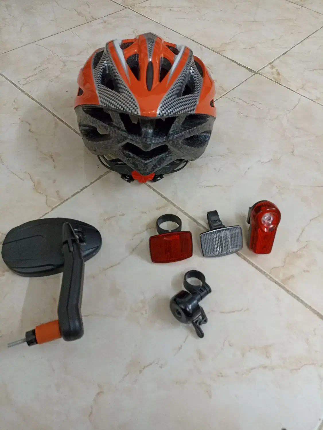 لوازم دوچرخه|دوچرخه، اسکیت، اسکوتر|پرند, فاز ۴|دیوار