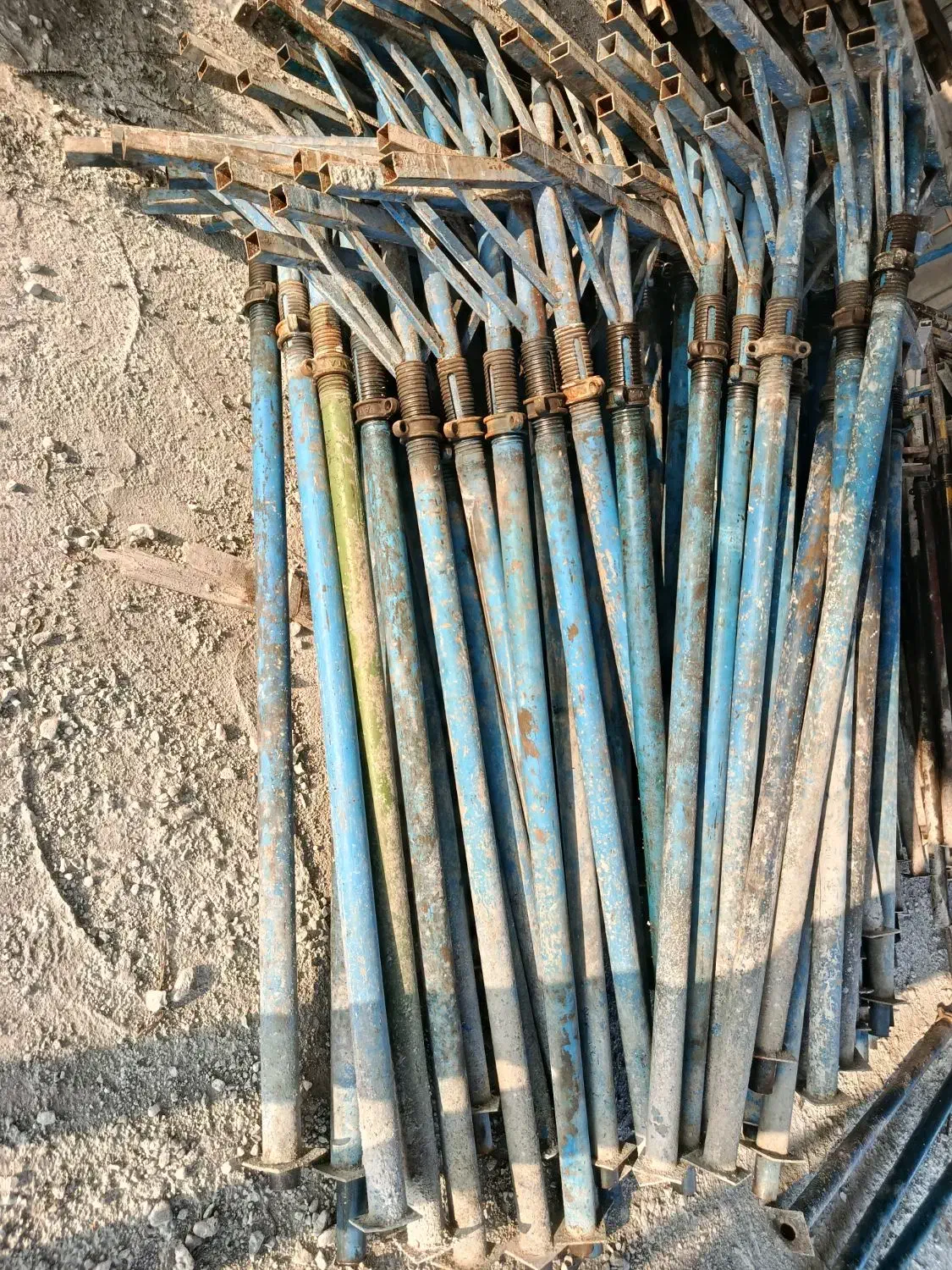 جک الماتور|مصالح و تجهیزات ساختمان|رشت, نامجو|دیوار