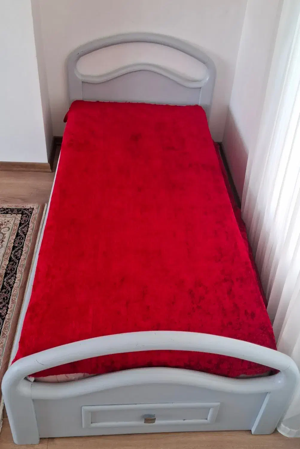 تخت چوب گردویک نفره۸۰*۱ قیمت باتشک بدون تشک توافقی|تخت و سرویس خواب|بجنورد, |دیوار