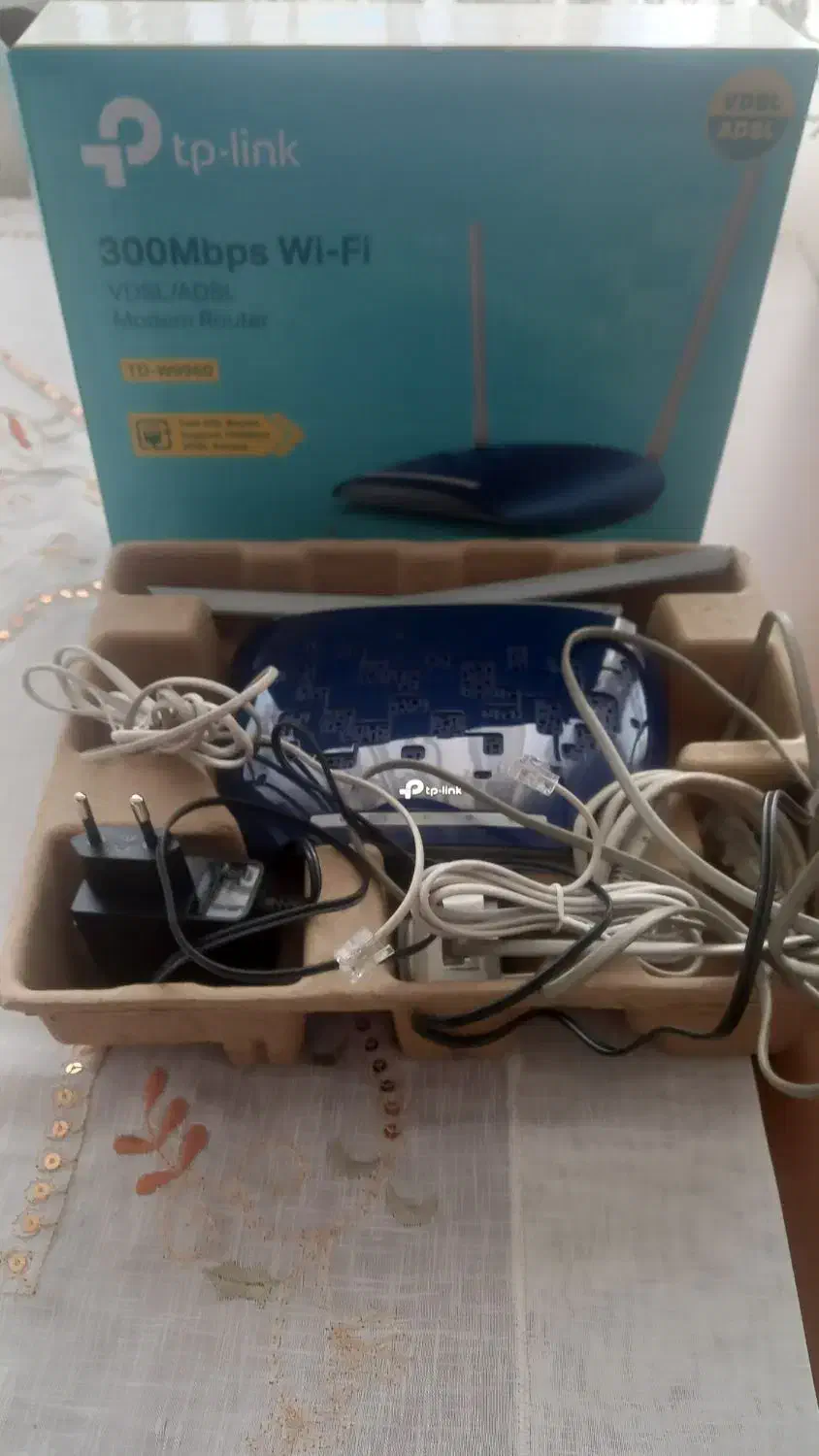 مودم وای فای در حد نو|مودم و تجهیزات شبکه|شیراز, شهرک مخابرات|دیوار