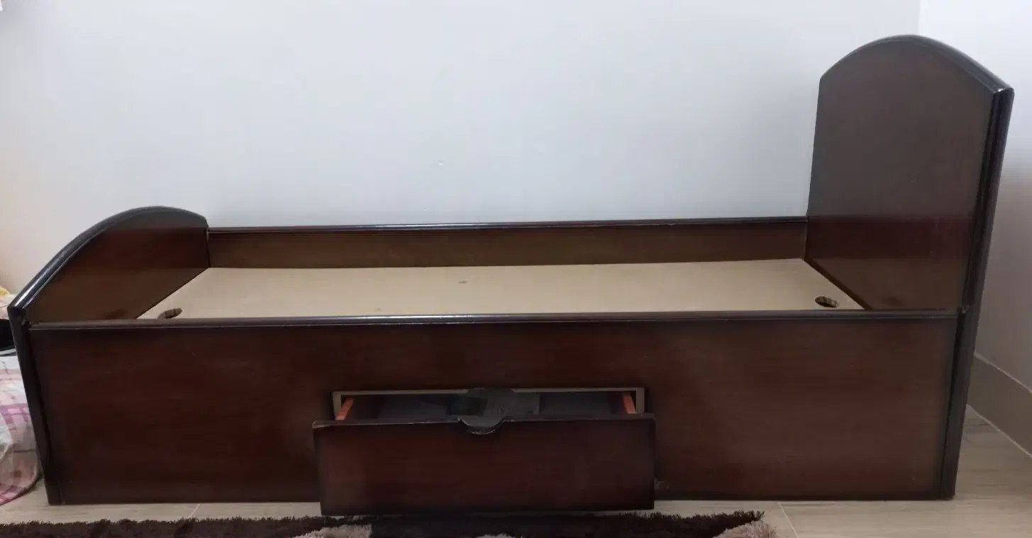 تخت یک نفره چوب راش با قیمت مناسب و منصفانه|تخت و سرویس خواب|گنبد کاووس, |دیوار