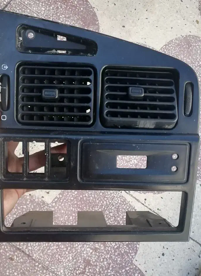 ضبط پژو و پنل جلو داشبور|قطعات یدکی و لوازم جانبی|کازرون, |دیوار