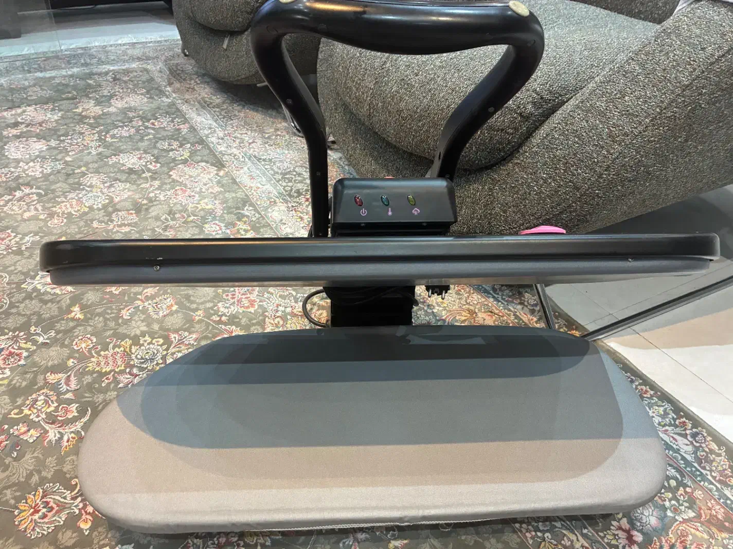 اتو بخار پرسی خانگی تقریبا نو|اتو و لوازم اتو|کرج, عظیمیه|دیوار