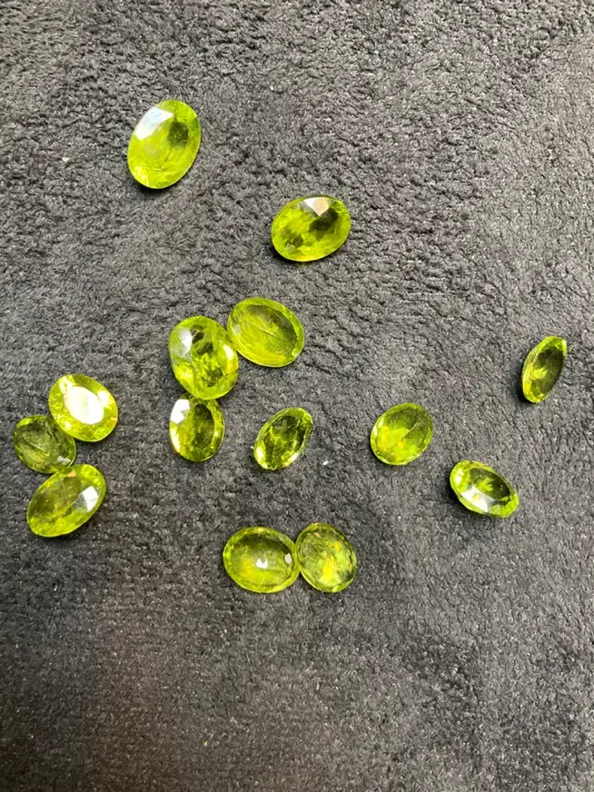 زبرجد افغانستان|جواهرات|قدس, شهرقدس|دیوار