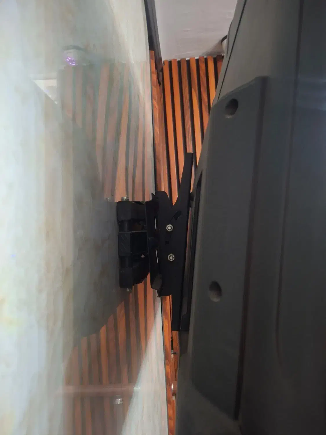 تلویزیون X.Vision|تلویزیون و پروژکتور|تهران, سعادتآباد|دیوار