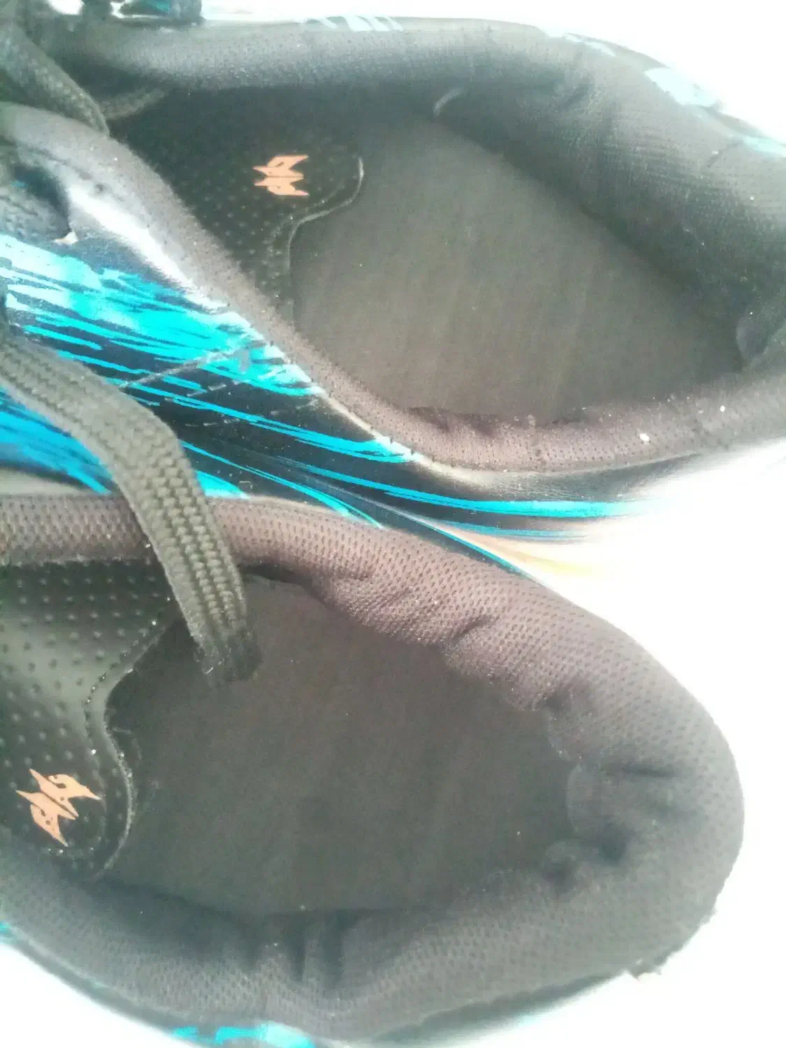 کفش فوتبال|کیف، کفش، کمربند|سنندج, |دیوار