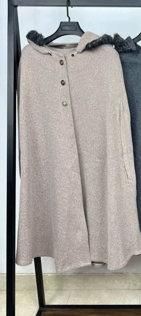 پانچ|لباس|بروجرد, |دیوار